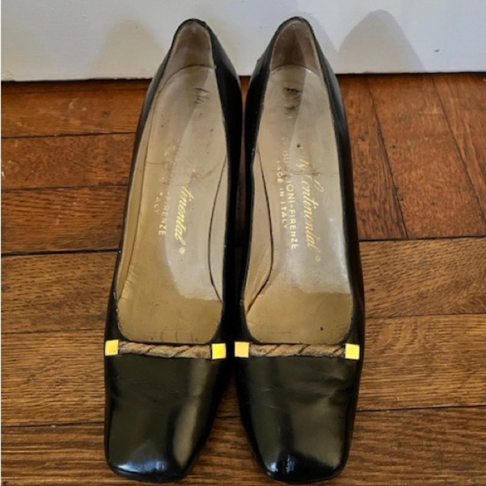 Lady Continental Buccioni-Firenze Black Horsebit Leather Pumps